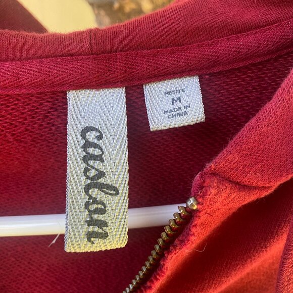 Women's Red Caslon Sweatshirt Size Medium - Picture 2 of 10